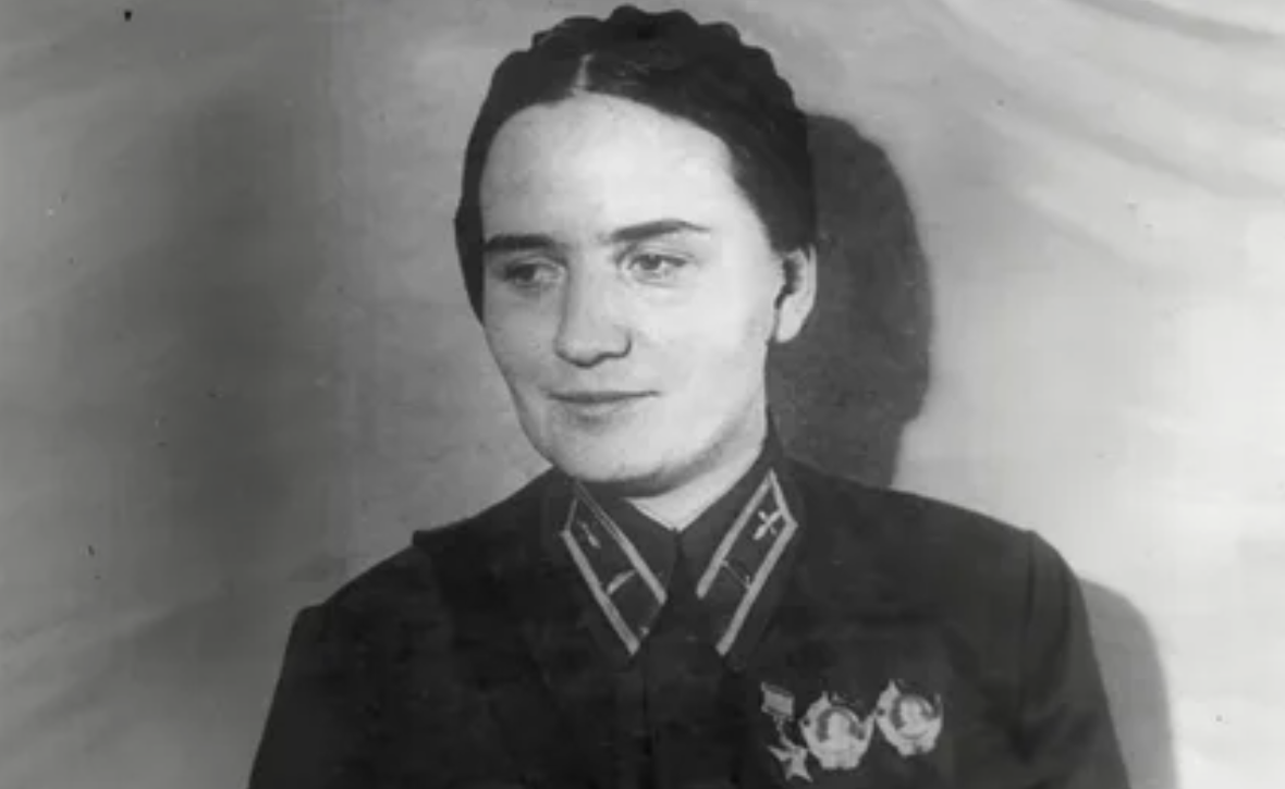 -4