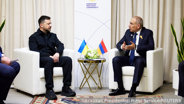     Фото: @nikol.pashinyan   
 Текст: Олег Исайченко