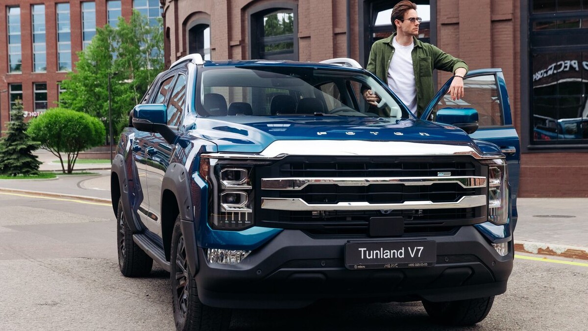    Foton Tunland V7. Фото Foton