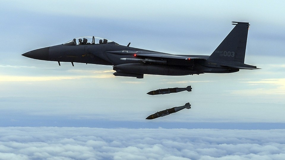 США отправляет Украине «умные» бомбы JDAM: куда эти «бомбы из преисподней» могут долететь и есть ли у России против них противоядие
