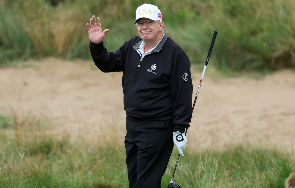    Президент США Дональд Трамп  Jeff J Mitchell/Getty Images