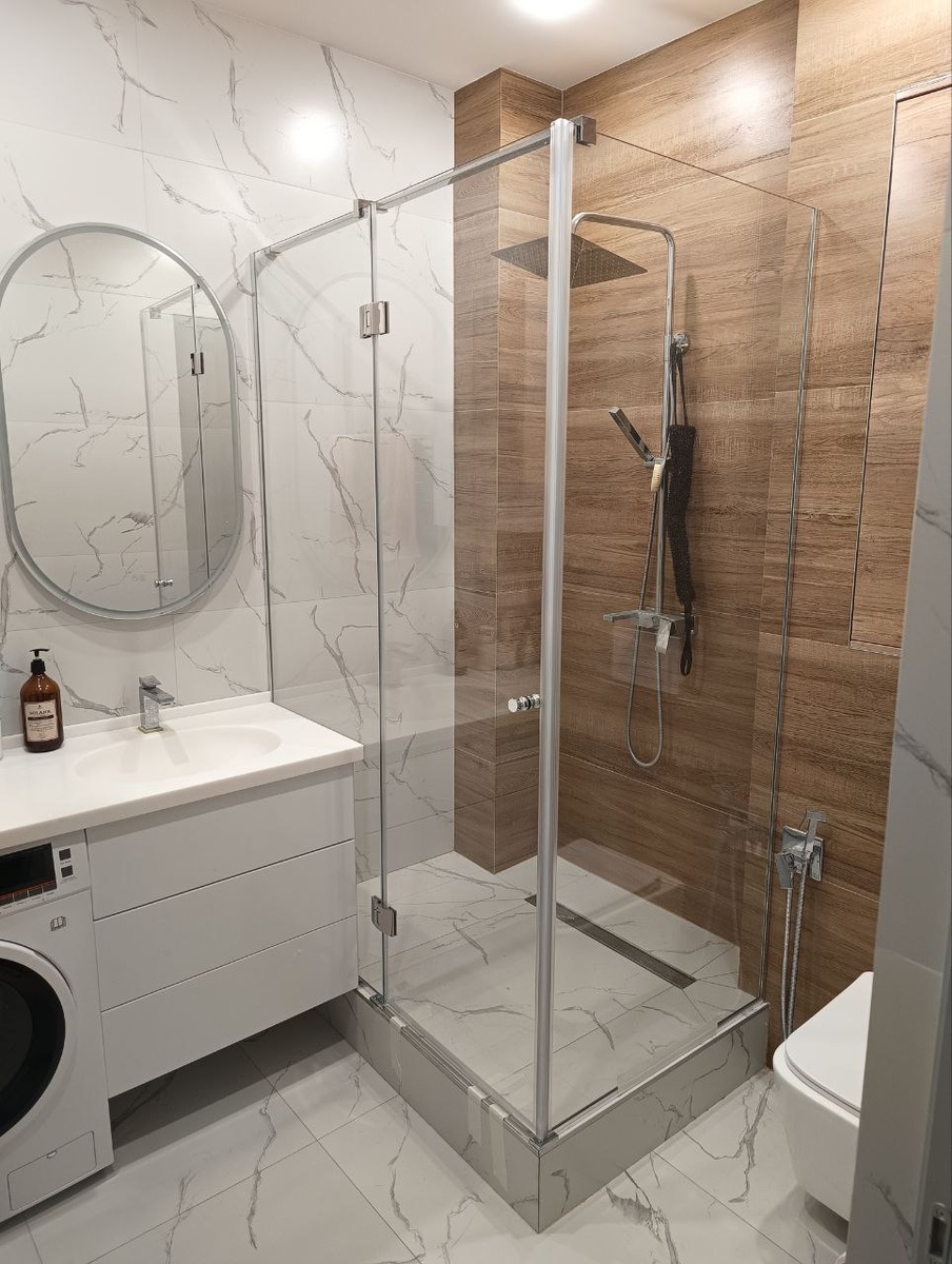 Душевая на заказ. Работа компании "Best-Glass"