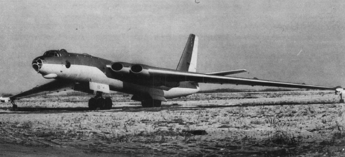 Бомбардировщик М4
Источник: war-book.ru