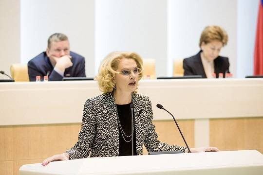    Татьяна Голикова сообщила, сколько россиян считают рабочие профессии престижными (фото: flickr/Совет Федерации)
