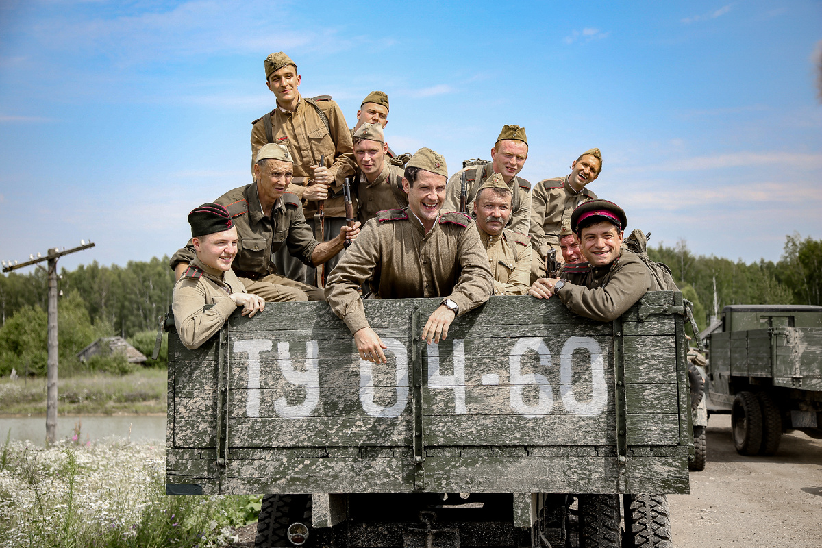 Кадр из сериала «Значит, нам туда дорога»