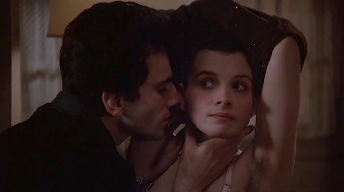 Кадр из фильма "Невыносимая легкость бытия" (1988)
