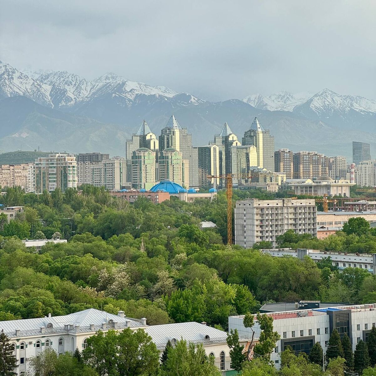 Панорама Алма-Аты