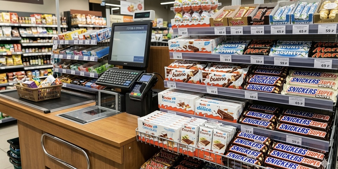 Kinder и Snickers – главные сладости возле кассы