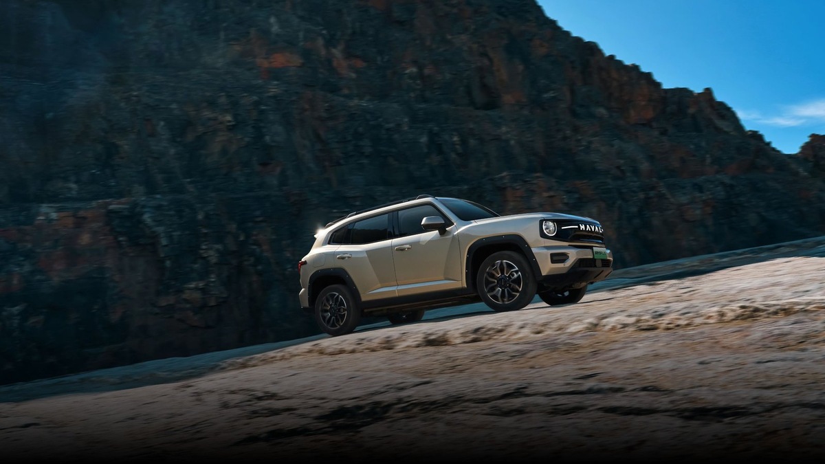    Главной особенностью нового Haval Big Dog стала гибридная установка