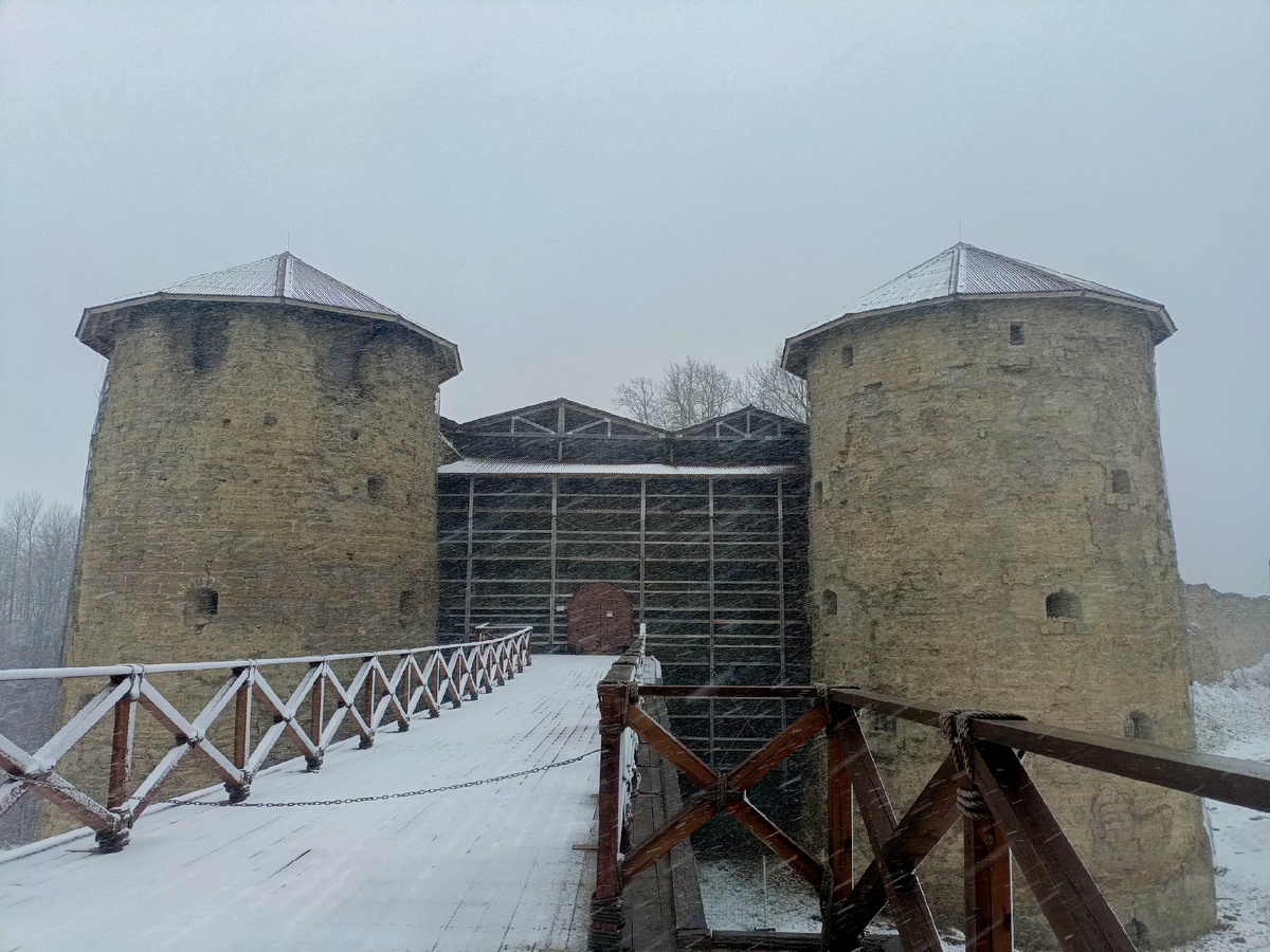 Фото автора. Копорская крепость.