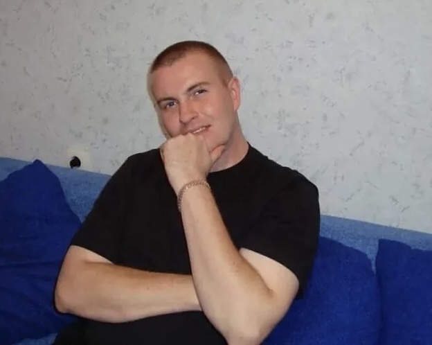 Жених заявил, что мой сын от первого брака после свадьбы уедет в интернат. Кольцо за 180 тысяч полетело с 20-го этажа