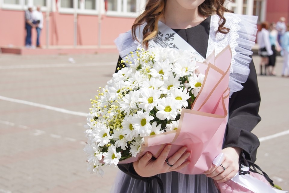    Школьница из Ростова шла на золотую медаль, когда получила срок за наркотики. ИВАНОВА Диана