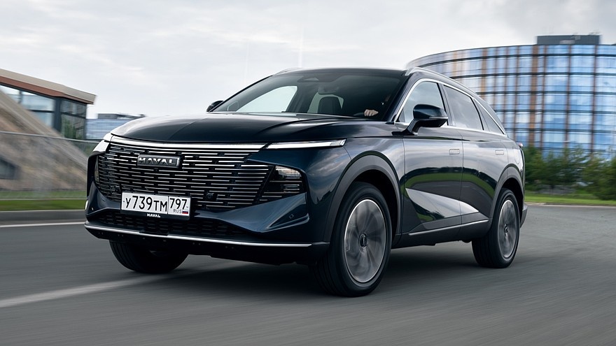    На фото: актуальный кроссовер Haval F7