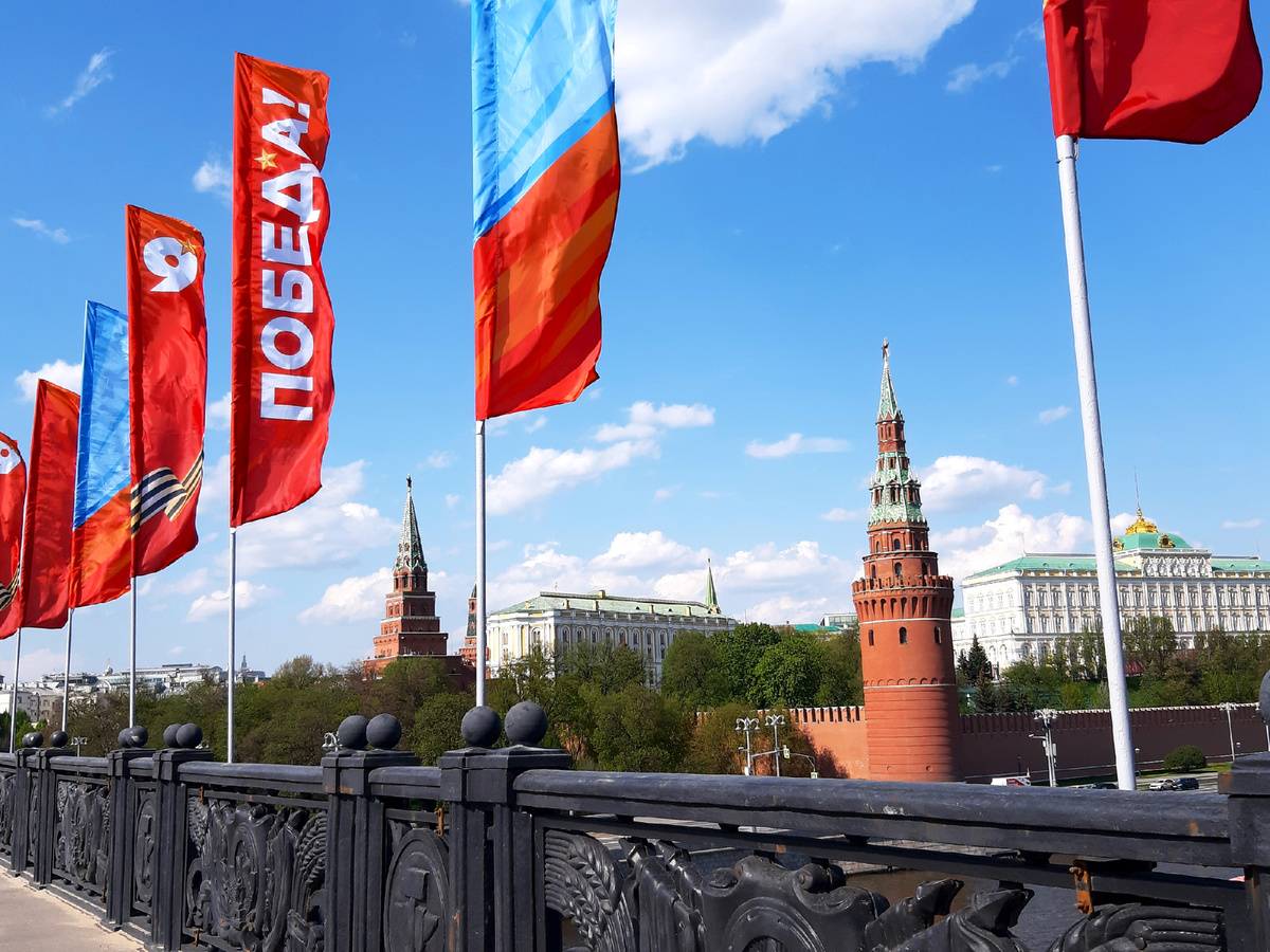 Москва к 9 маю 2026 готова. Прогулка по центру столицы. Большой Каменный мост.