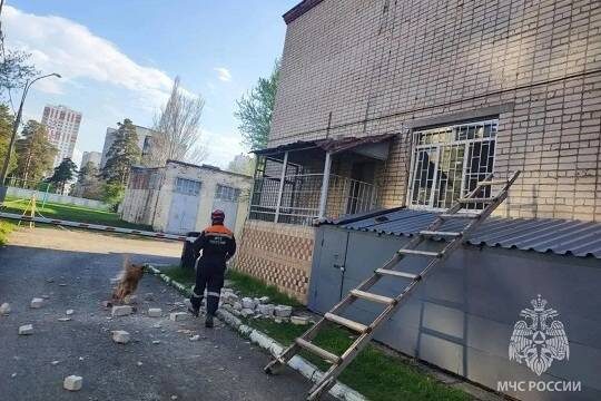 Корпус екатеринбургского колледжа с обвалившейся кровлей был после ремонта