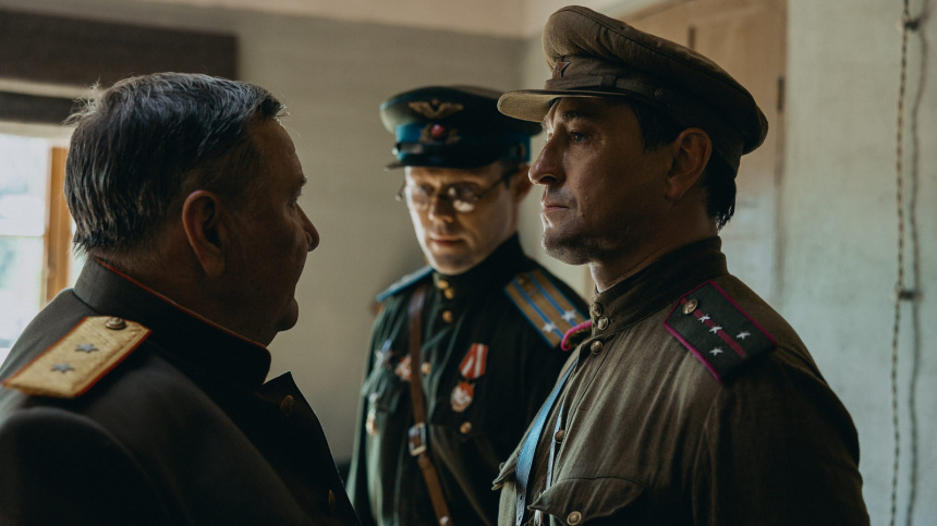   Фото: Кадр из х/ф «Август», реж.: Никита Высоцкий, Илья Лебедев, 2025г.; 5-tv.ru