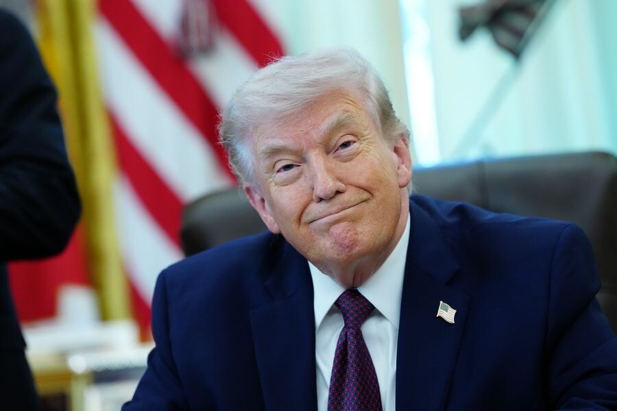   Президент США Дональд Трамп / Источник: © AARON SCHWARTZ/POOL/EPA/ТАСС
