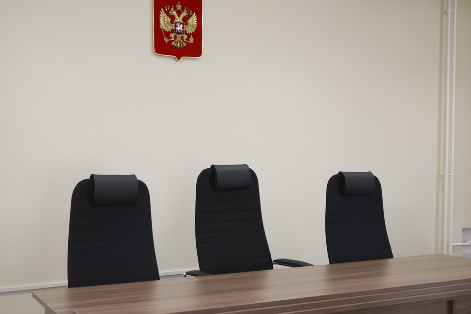    Подсудимого приговорили к двум годам лишения свободы. Олег УКЛАДОВ