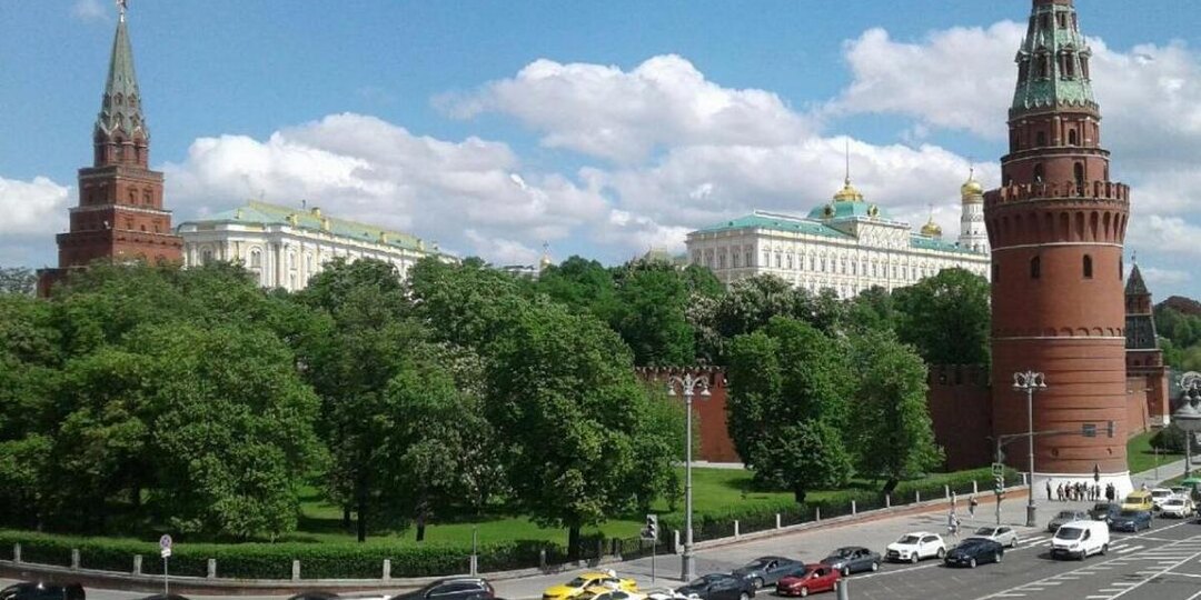 Москва призвала иностранные государства вывезти своих дипломатов из Киева перед Днем Победы
