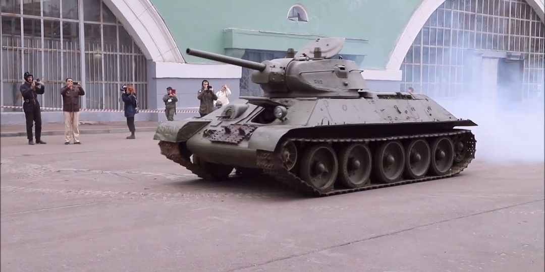 Почему немецкие танки горели, а Т-34 — нет. Один советский инженер решил это