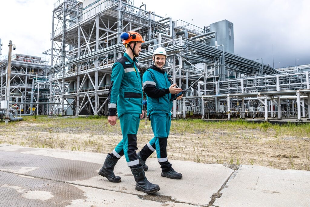      СИБУР повысил экологичность газоперерабатывающего завода на Ямале за счёт оптимизации работы компрессоров
