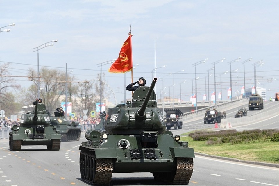    Военная техника все же будет, но она будет представлена в виде выставки. Фото: metshin.ru