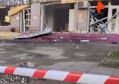Украина вновь нанесла массированный удар по России боевыми дронами. Есть раненые и разрушения