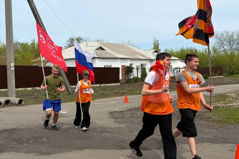    В Снежном прошел «Забег Победы». Фото: «Защитники Отечества» в ДНР