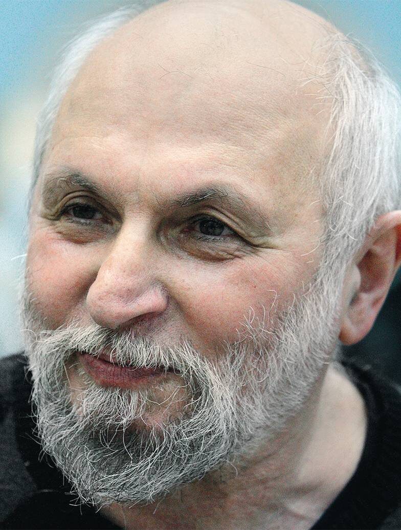 Кама Миронович Гинкас