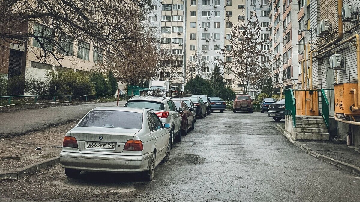    Платная муниципальная парковка в центре Ростова может появиться в 2026 году   1MI