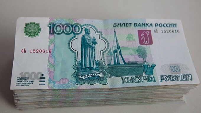 Экономист рассказала, что дома нужно держать до 10% накоплений в наличных