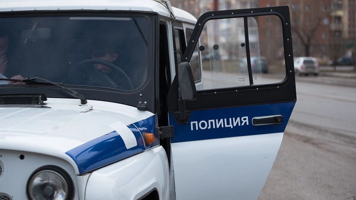    Из-за хлопка гранаты в Миллерово 17-летняя ученица получила ожоги   1MI