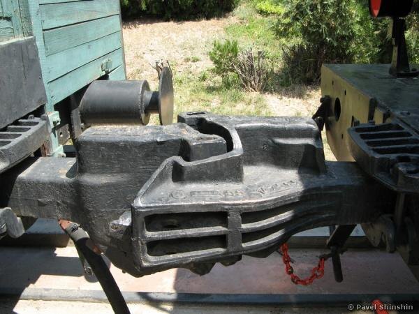 Автосцепка СА-2 (советская).