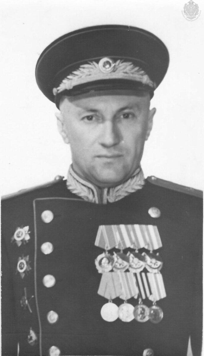 Профессор генерал-майор медицинской службы А. А. Вишневский. Из коллекции Военно-медицинского музея