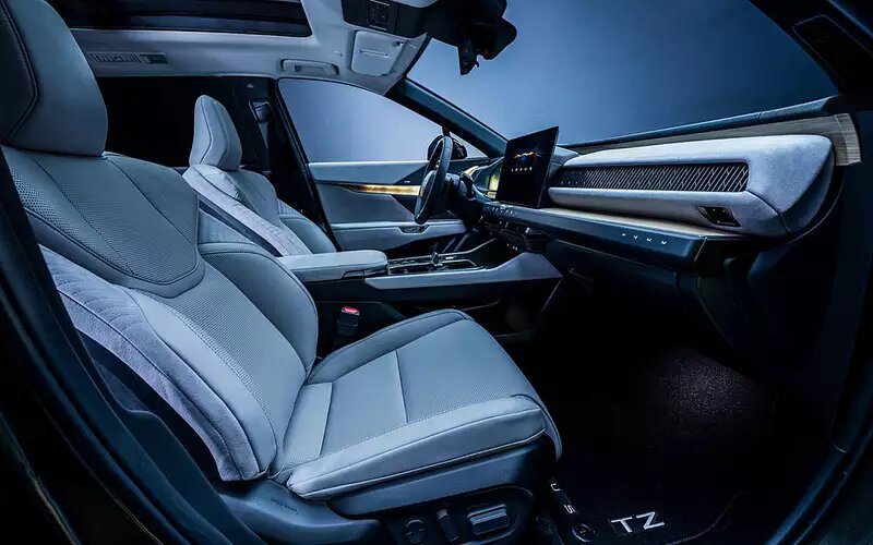 Интерьер Lexus TZ📷
