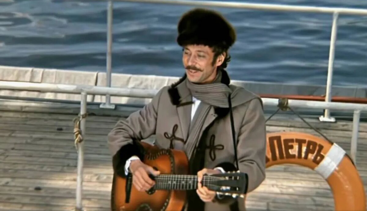 Пел на экране Олег Даль
