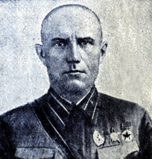 Василий Федотович Павлов (17 [29] декабря 1892, Лужский уезд, Санкт-Петербургская губерния — 26 июня 1941) — советский военачальник, генерал-майор (1940). Полный Георгиевский кавалер