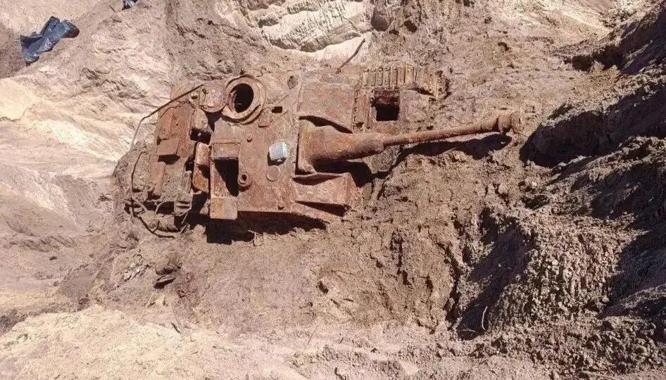 В Германии при строительстве аэродрома нашли штурмовое орудие StuG III G