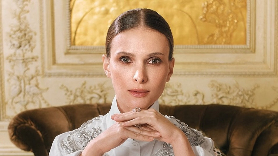 "Не хватало внимания папы": Светлана Иванова призналась, почему выбрала мужа, который старше на 24 года