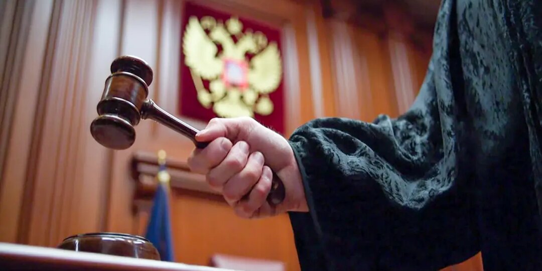 Бабушка на выданье: пенсионерка предстанет перед судом за попытку выдать себя за молодую