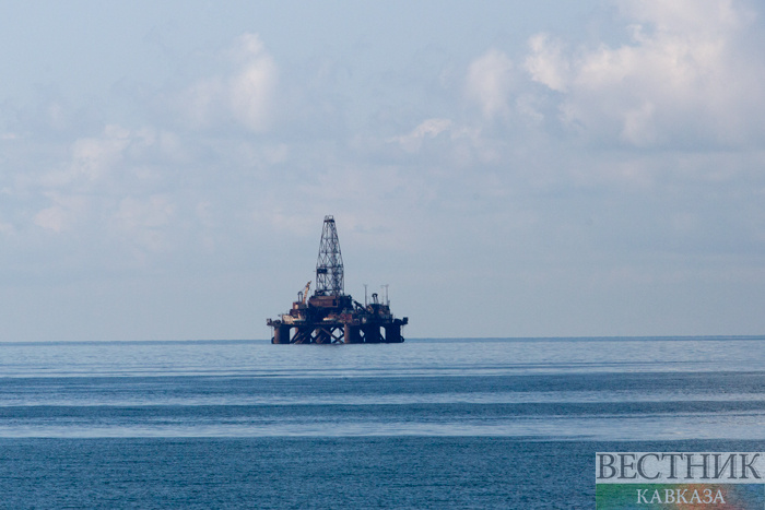 США разрешили BP работать с российскими и иранскими компаниями в Азербайджане