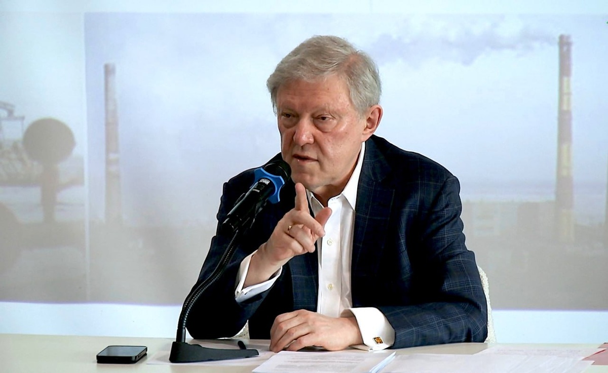 Григорий Явлинский