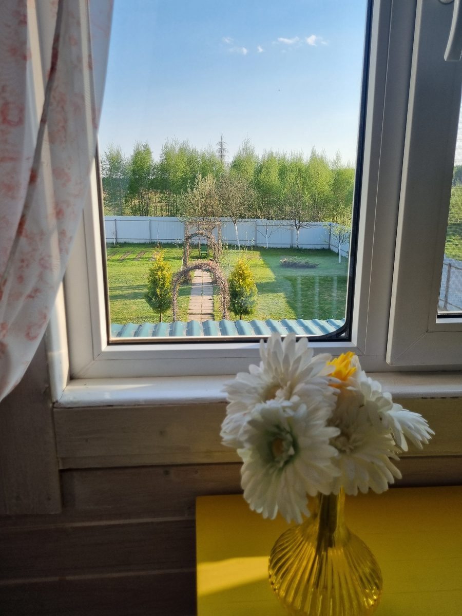 Вид из холла 2го этажа