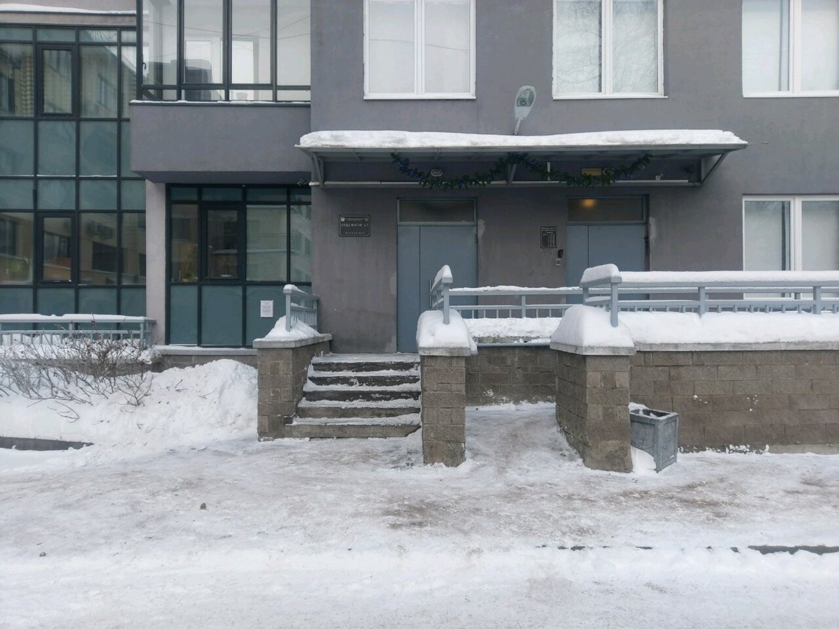 -2-2