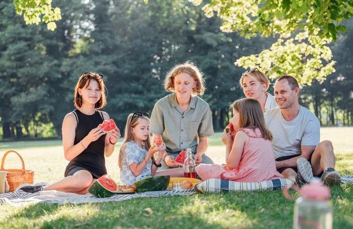 Обложка © Shutterstock / FOTODOM / Soloviova Liudmyla