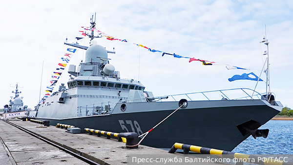     Фото: Пресс-служба Балтийского флота РФ/ТАСС   
 Текст: Дмитрий Зубарев