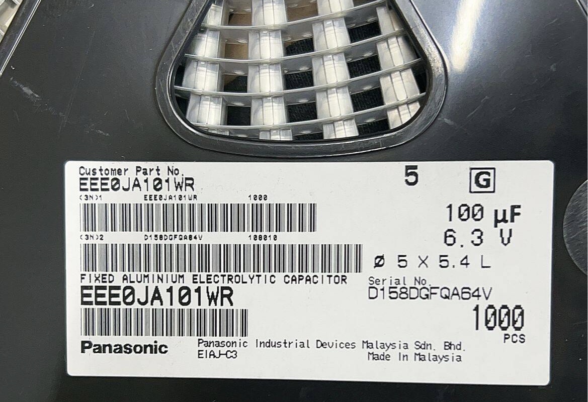 PANASONIC Series EEE0JA101WR;