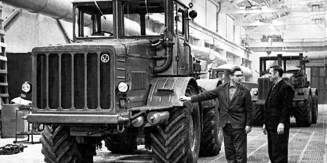 К-700 убивал советские поля. Агрономы знали — и молчали. Вот почему