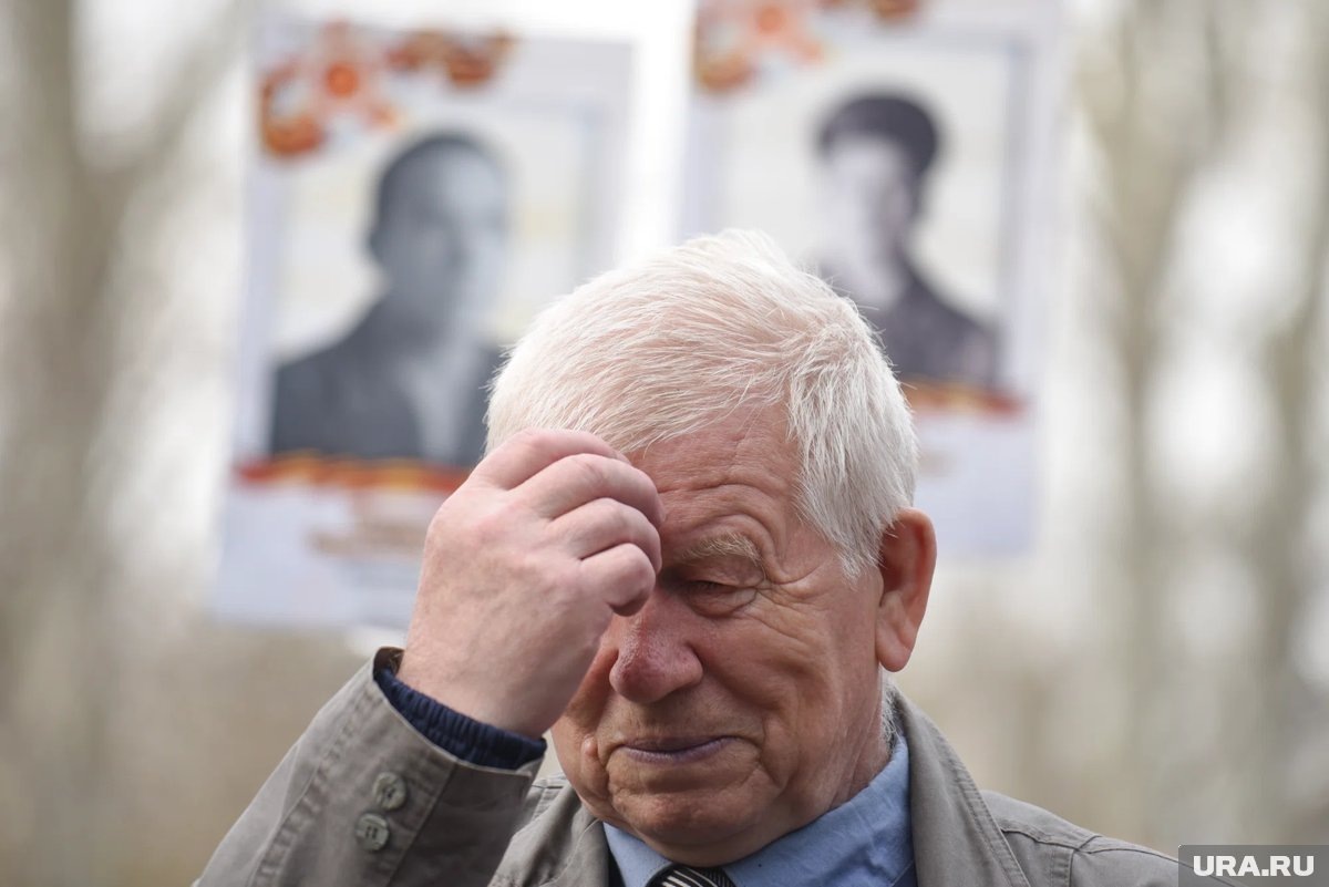     Старт шествия «Бессмертного полка» в Екатеринбурге 9 мая в 11:00