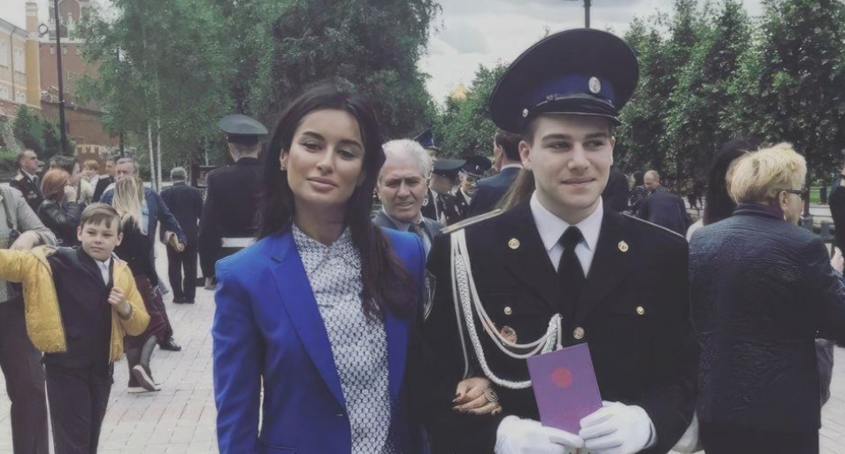Тина Канделаки и ее сын Леонтий